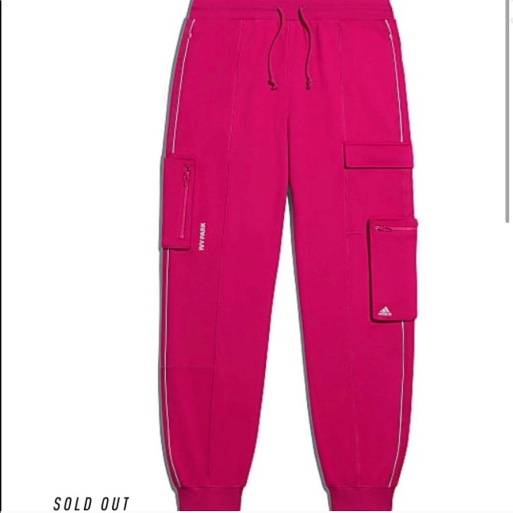 IVY PARK X ADIDAS | CARGO SWEAT JOGGER PAN…